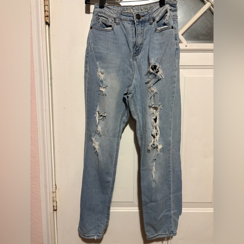 Light Blue Distressed Women’s Jeans